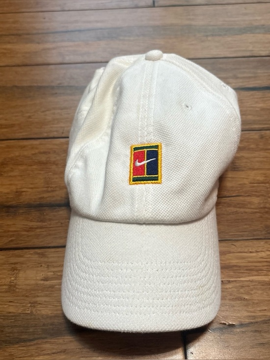 Nike Other - Nike Heritage86 Court Logo Tennis Hat Cap Pique Adjustable White DJ6147-102 Rare